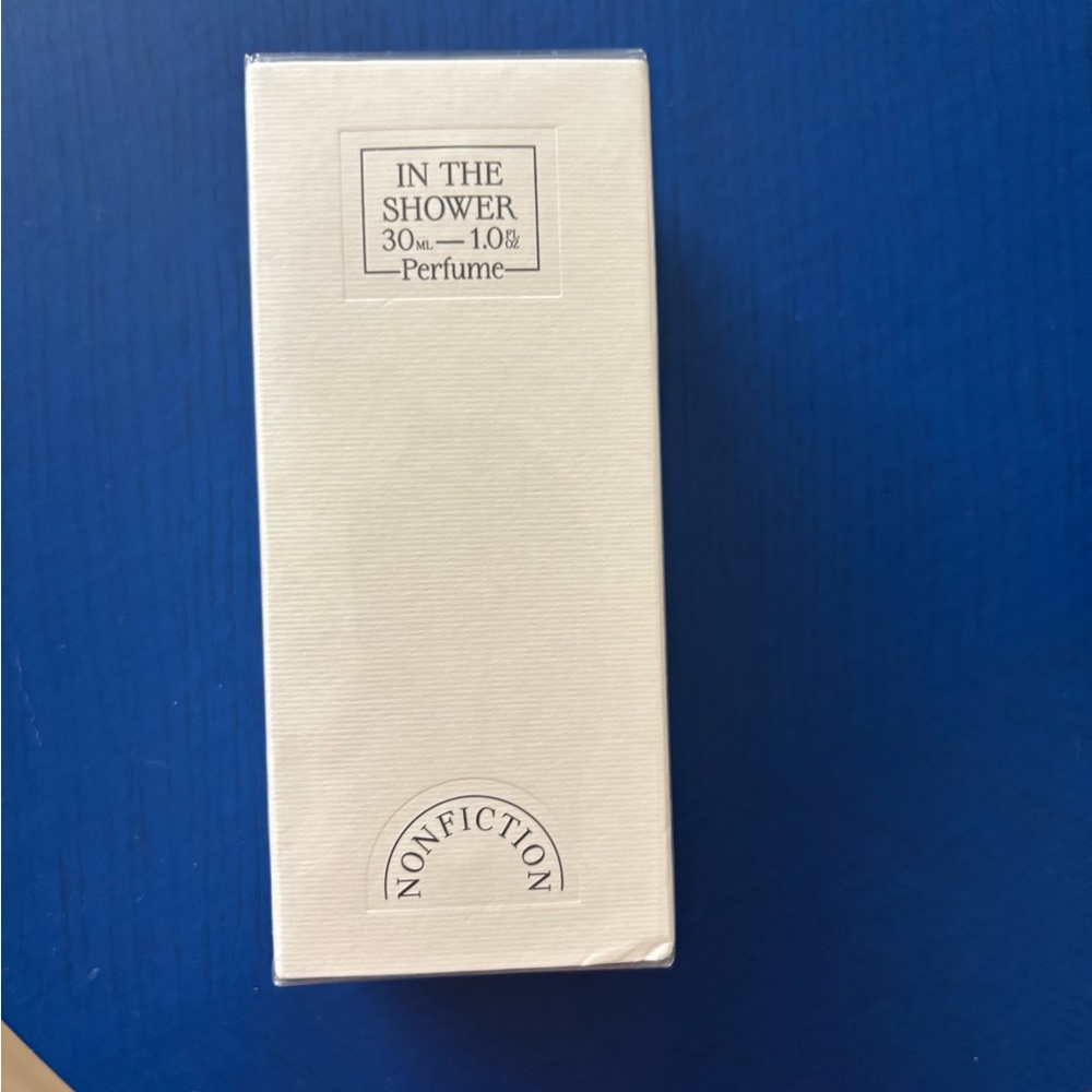 In The Shower Perfume - White